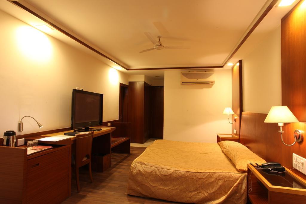 Hotel Jammu Ashok Szoba fotó