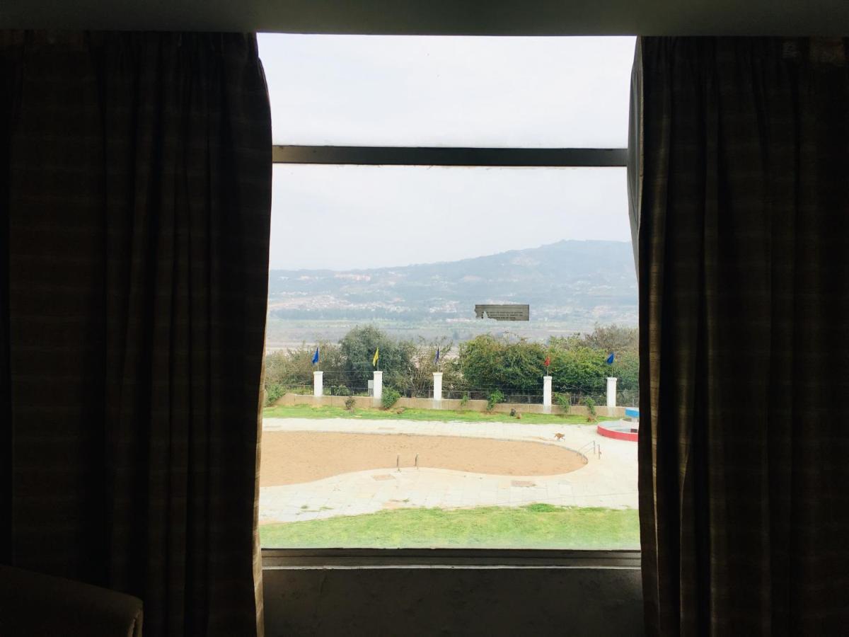 Hotel Jammu Ashok Kültér fotó
